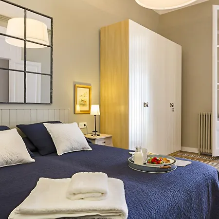 Bcn パセオ デ グラシア ロカモラ