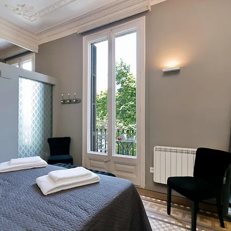 Bcn パセオ デ グラシア ロカモラ * バルセロナ